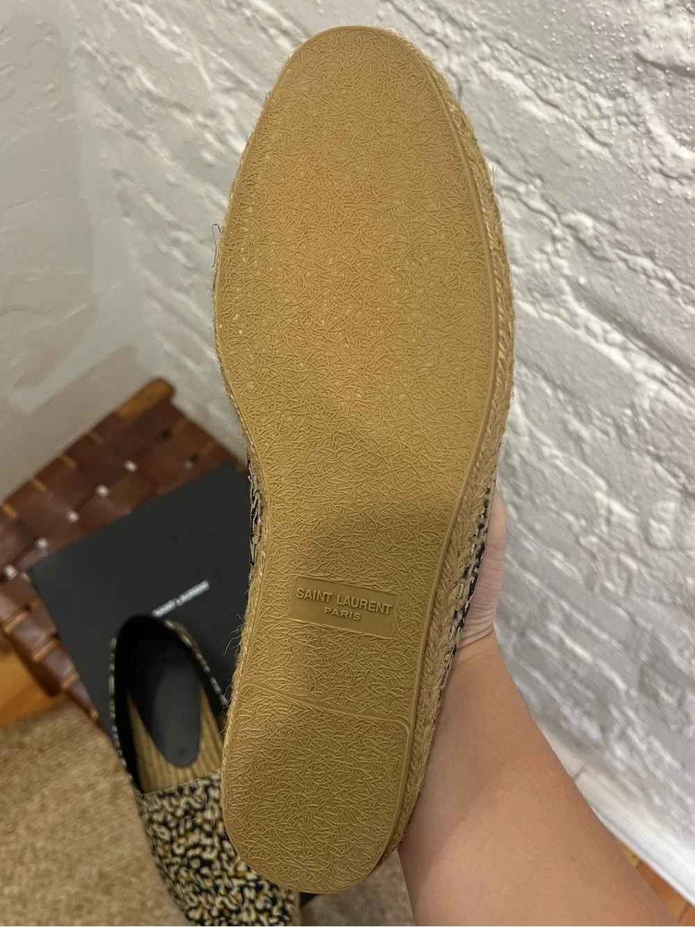 Saint Laurent Signature Espadrilles in Nero Multicolor